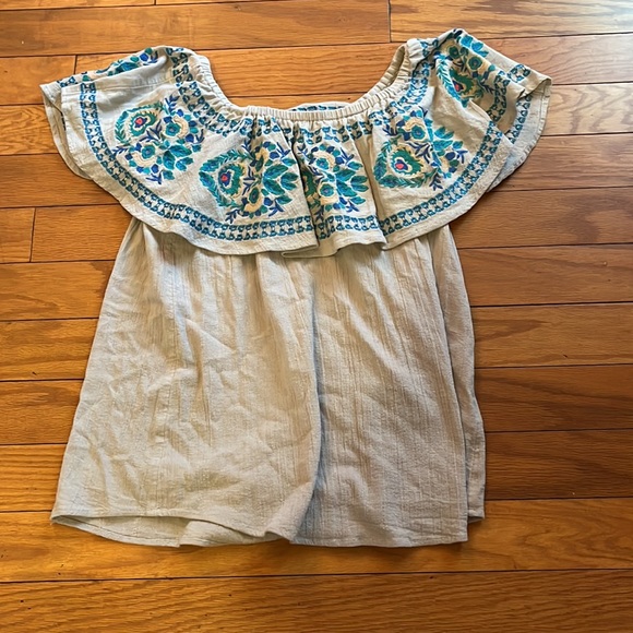 Soft Surroundings Top Womens Small Gray Blue Embroidered Off the Shoulder - Picture 2 of 6